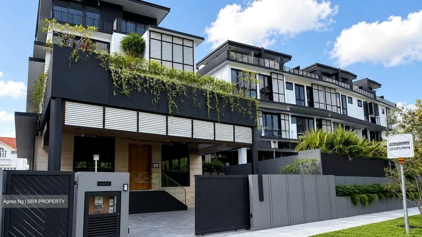 Loyang Besar Close (D17), Semi-Detached #608361941